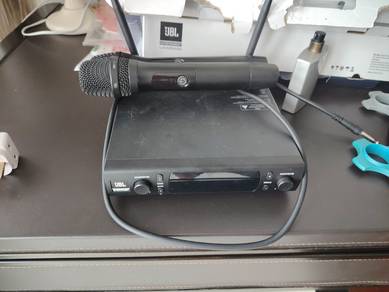 jbl vm300