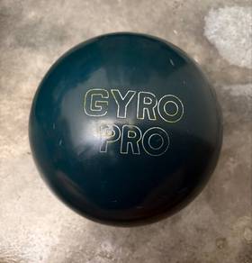 Bola Boling @ Bowling Ball (Ebonite Gyro Pro)