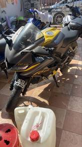 Yamaha R15