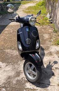 Vespa LX 150