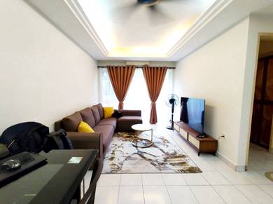 Apartment For Sale in Flora Damansara