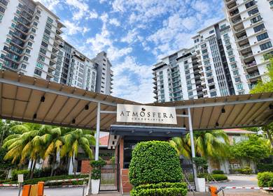 Condominium For Rent in Atmosfera