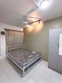 Room in Tampoi, JHR