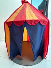 Children’s indoor play tent