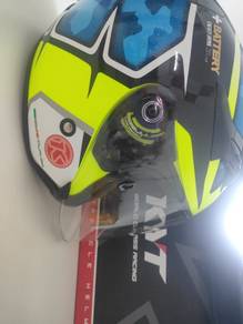 kyt TT-COURT