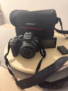 Canon R10 like brand new only few month usage