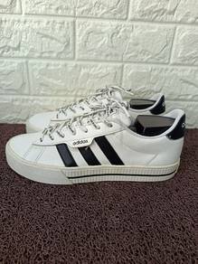 Uk7 Adidas Daily 3.0 Sneakers