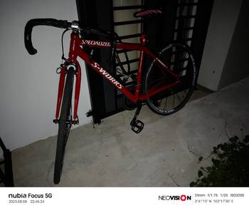 RoadBike Nexus