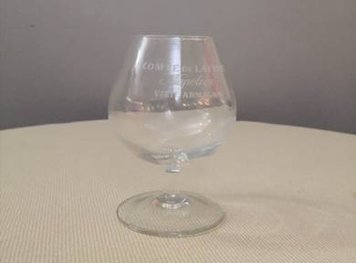 Vieil Armagnac x. o. footed glass cup