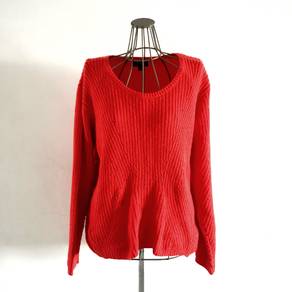 Topshop knitted in bright red sweater