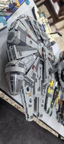 LEGO Star Wars Millennium Falcon 7965 (2011)