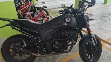 Benelli Leoncino 250