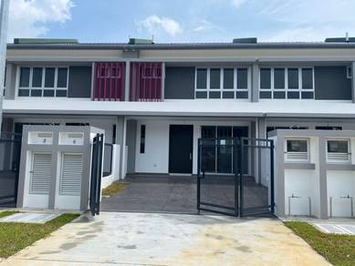 2-storey Terraced House For Sale in Bandar Bukit Raja,SGR