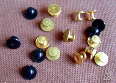 Dress Shirt Buttons - Total 17 Buttons