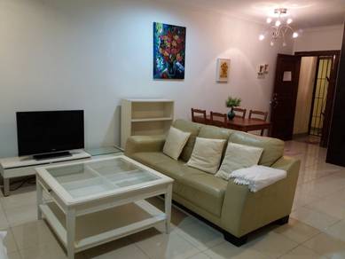 Condominium For Rent in Pelangi Utama