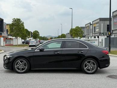 Mercedes Benz A180 180 TURBO AMG (CBU) in Puncak Alam, SGR