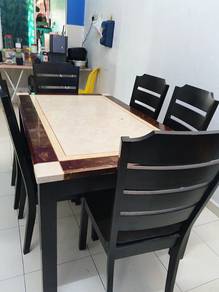 Meja makan marble 6 kerusi