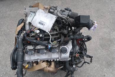 Toyota Harrier mcu15 4wd engine kosong