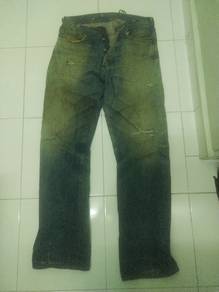 levis red selvedge denim 