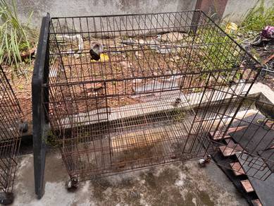 Sangkar untuk dijual