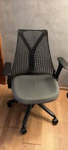 [Second Hand] Herman Miller Sayl Ergonomic Office