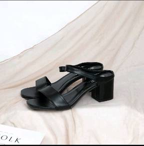 Brand New Milla Dona Open Toe Mid Heels 5 cm