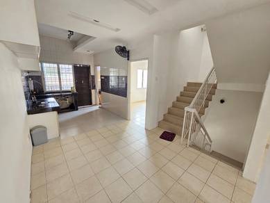2.5-storey Terraced House For Rent in Puncak Jalil,SGR