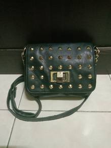 Kardashian Kollection Sling Bag