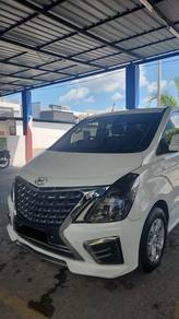 Hyundai Grand Starex ROYALE in Georgetown, PNG
