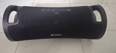Sony ult field 7