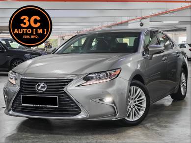 Lexus ES 250 PREMIUM in Cheras, KUL