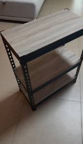 rak besi 3 tingkat ada