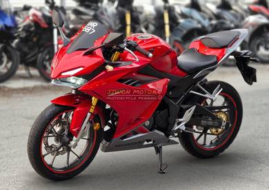 Honda CBR150R