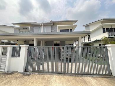 Semi-Detached House For Sale in Rawang,SGR