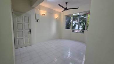 Condominium For Sale in Kingfisher Series Condominium