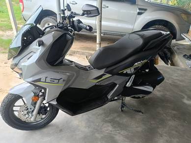 Honda ADV 160