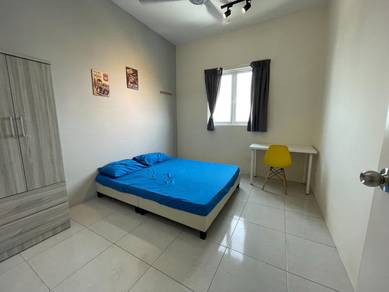 Room in Jelutong, PNG