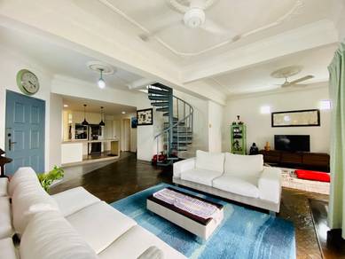 Condominium For Sale in Sri Ledang