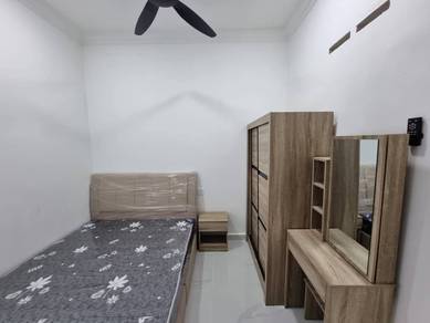 Bedroom set