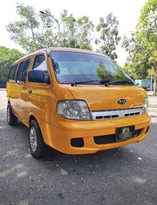kia pregio 2009 diesel hijau 