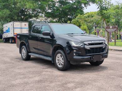 Isuzu D-Max AUTO PLUS in Johor Bahru, JHR