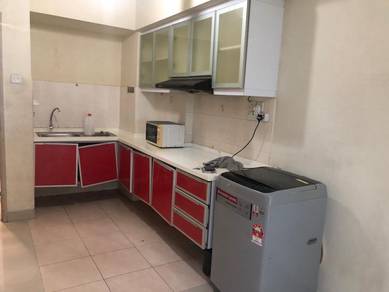 Service Residence For Sale in D Alamanda