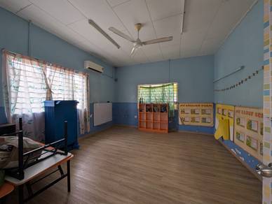 Bungalow House For Sale in Klang,SGR