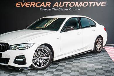 BMW 330i 30i M SPORT in Kuchai Lama, KUL