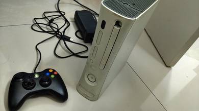 Xbox 360 Soft Modded 320GN 20+ Xbox game with over