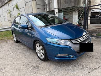 Honda Insight (HYBRID) in Jalan Kuching, KUL