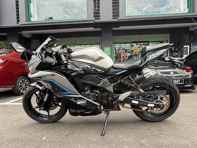Kawasaki Ninja ZX-25R