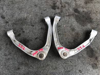 No 3-7-6 Nissan Fuga Y51 370gt Front Upper Arm Jpn