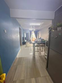 Condominium For Sale in Halaman Cendana