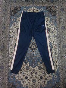 jogger pants champion side tape